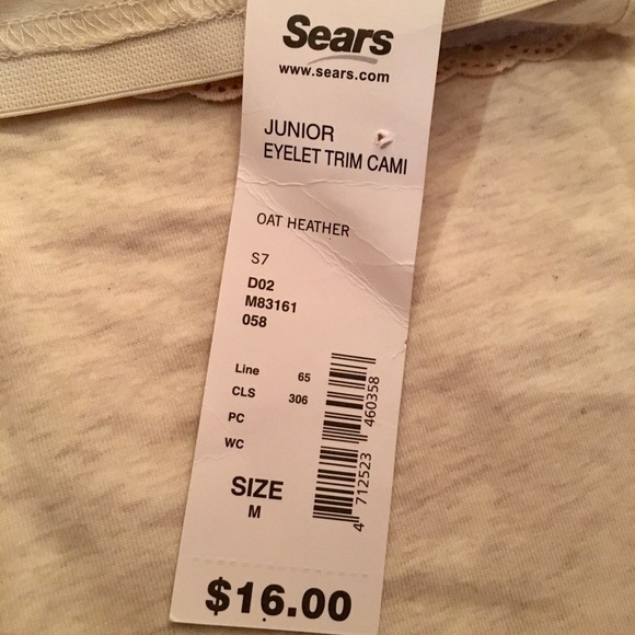 2 Women’s Tank Tops - small/medium - Picture 4 of 9